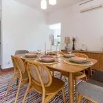 Elisana Villa